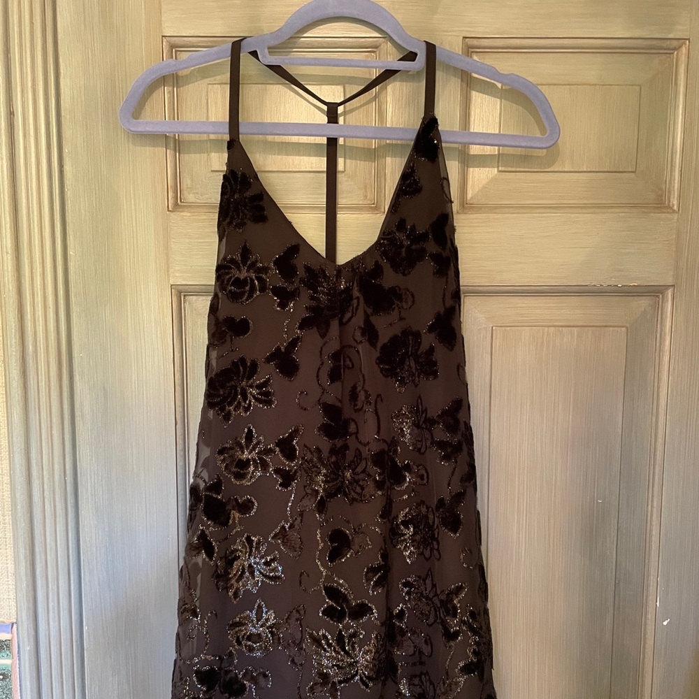 Alice and Olivia open back mini blasts dresss